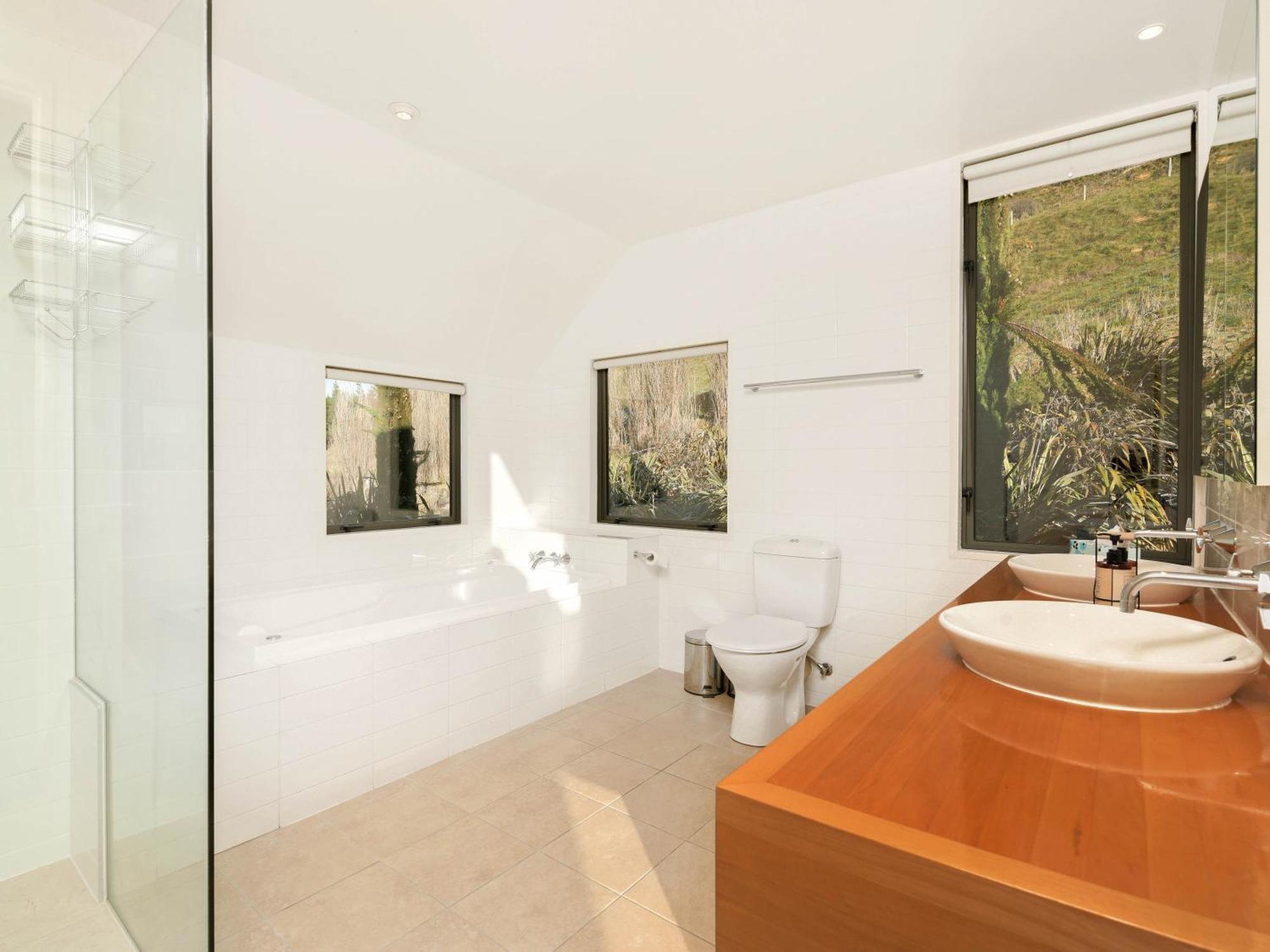 Lindmore Retreat & Spa - Luxury Family Home - Queenstown Eksteriør bilde